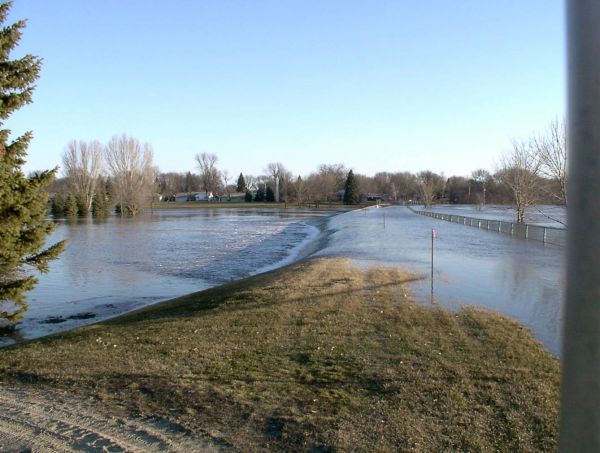 fargo_flood3.jpg
